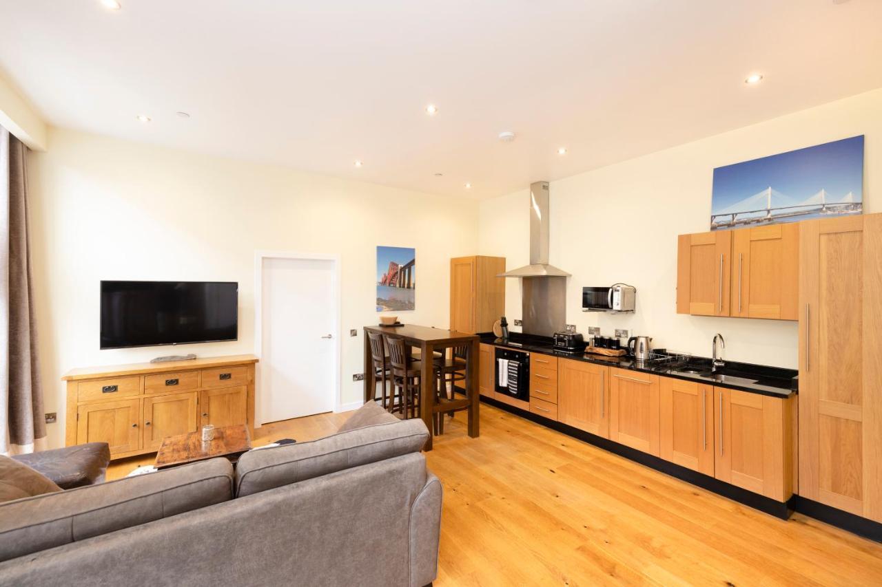 Joivy 1 Bed Flat In Old Town, Next To St Giles Cathedral Lejlighed EDI Eksteriør billede