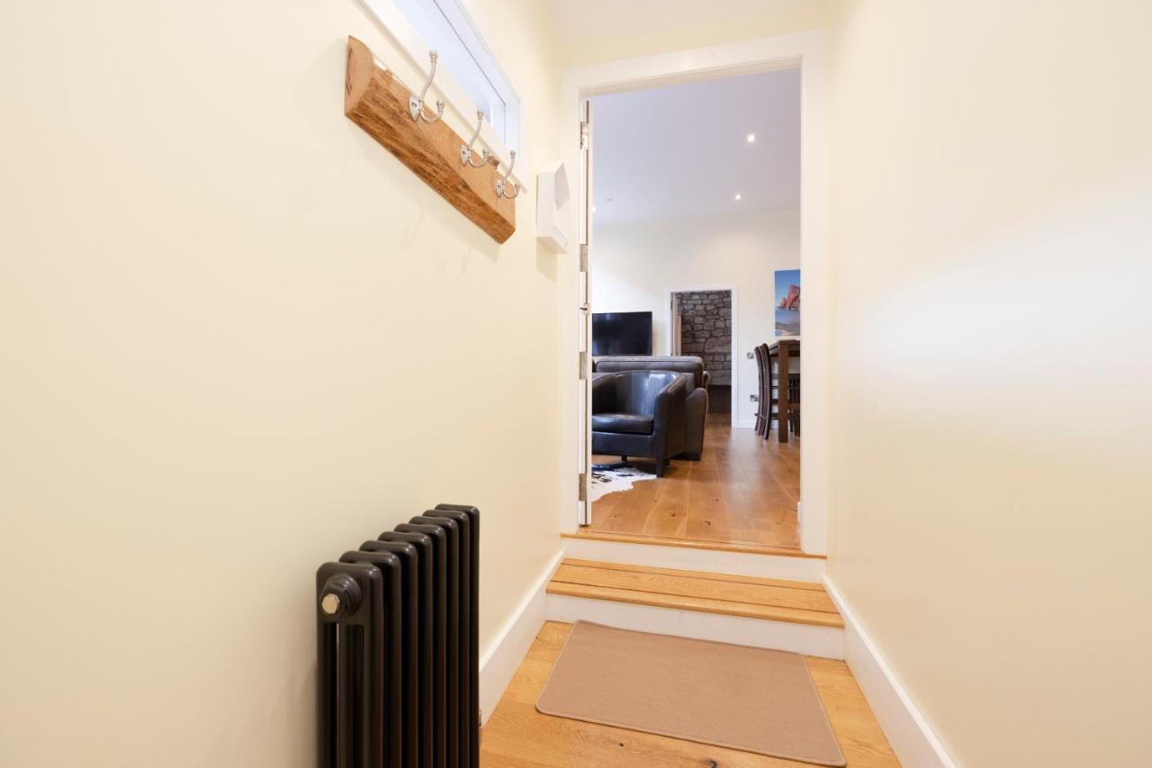 Joivy 1 Bed Flat In Old Town, Next To St Giles Cathedral Lejlighed EDI Eksteriør billede
